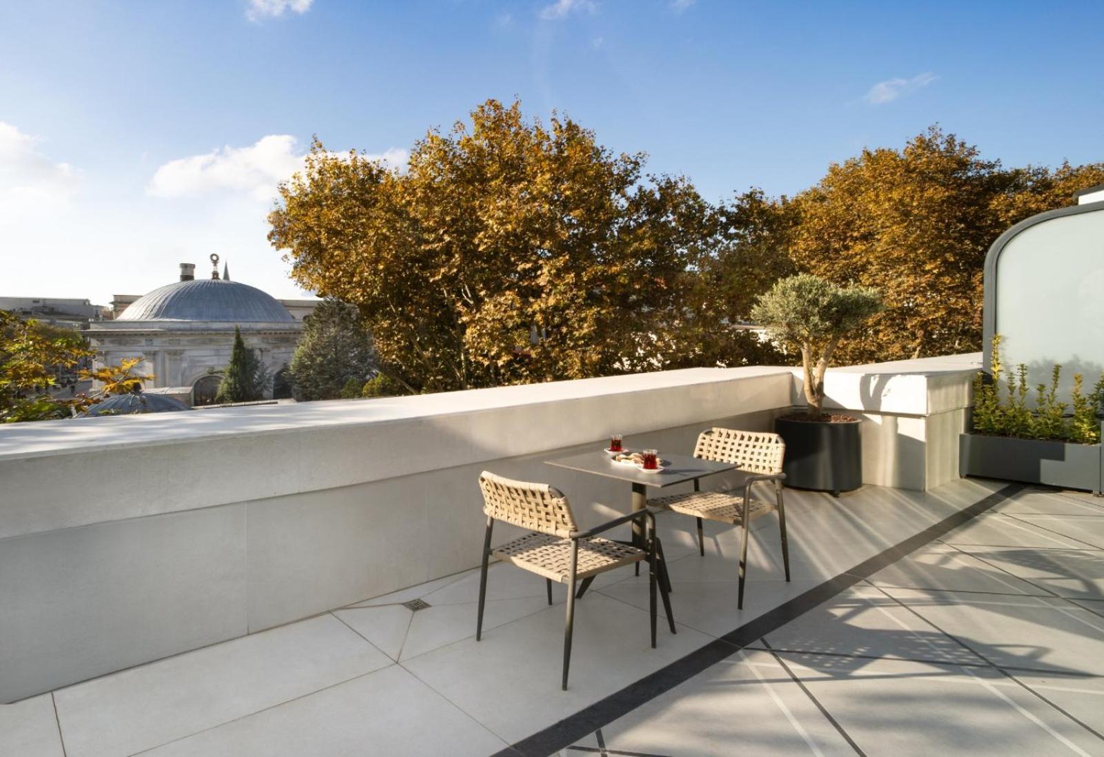 Bentley Hotel Old City-Special Class Istambul Exterior foto Roof terrace